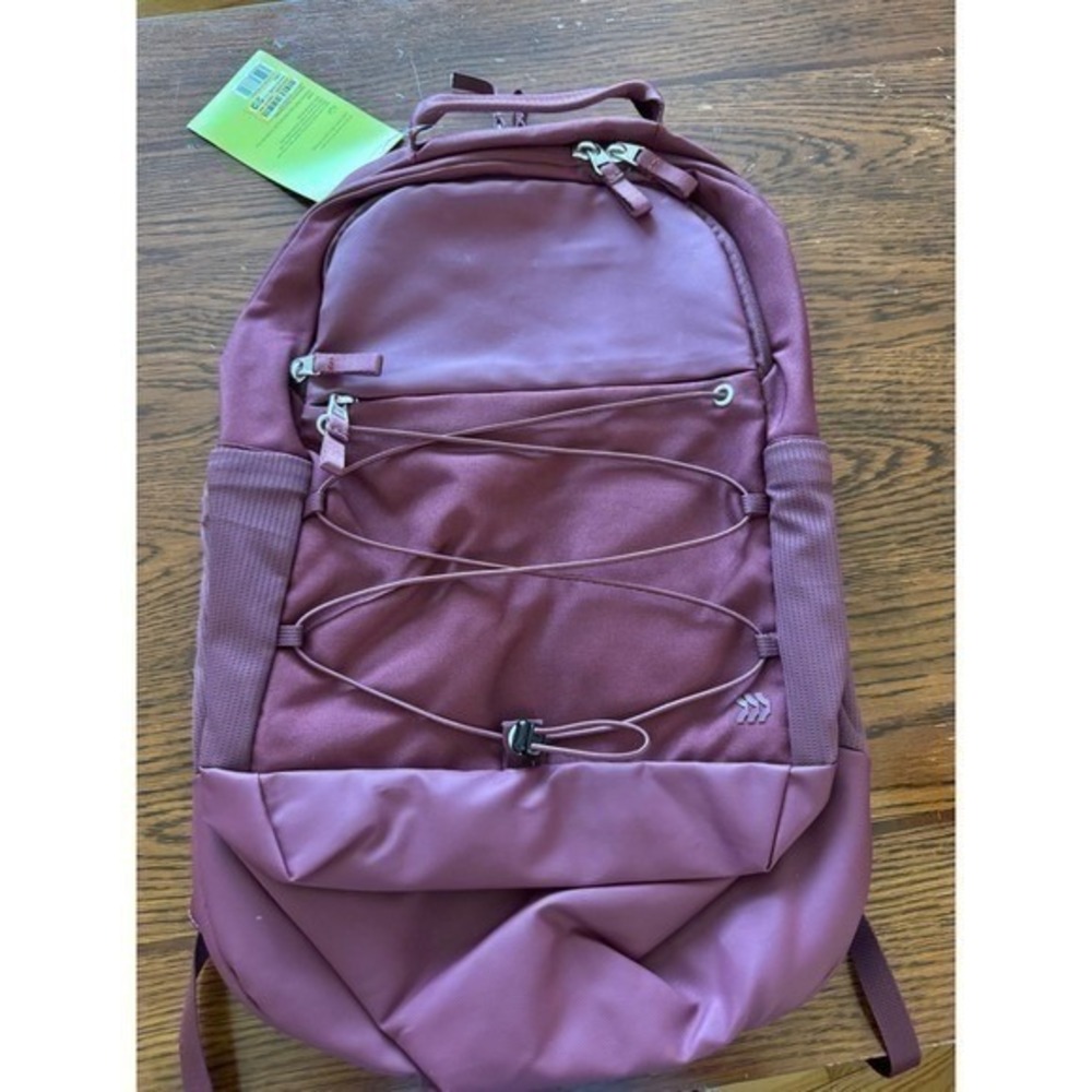 Bungee Backpack Mauve Plum Padded Laptop Sleeve NWT commute sport Back To School - Picture 2 of 7